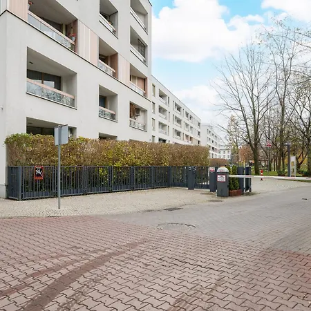 Kolska Spacious By Bookinghost Apartment Warsaw