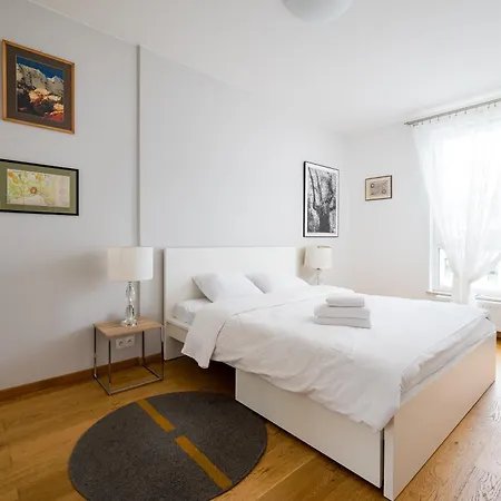 דירה Kolska Spacious By Bookinghost