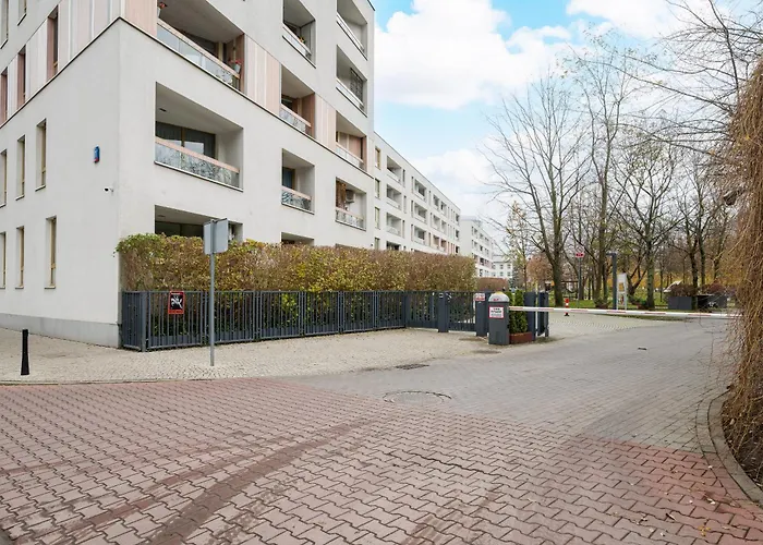 Kolska Spacious By Bookinghost Apartment Warsaw