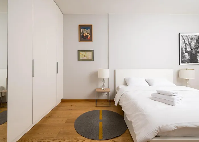 Kolska Spacious By Bookinghost *