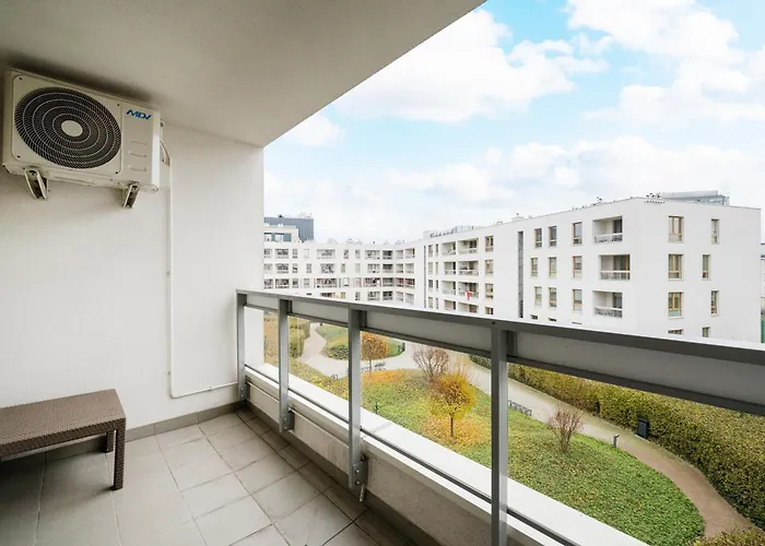 Kolska Spacious By Bookinghost *