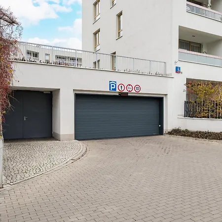 Appartement Kolska Spacious By Bookinghost *