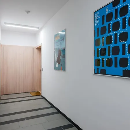 Appartement Kolska Spacious By Bookinghost *