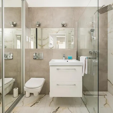 Kolska Spacious By Bookinghost *